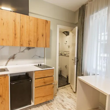 At Besiktas 2bdr With 3 Single Bed * اسطنبول