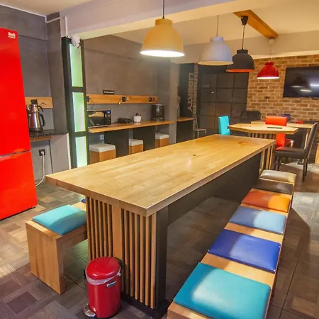 At Besiktas 2bdr With 3 Single Bed 公寓 *